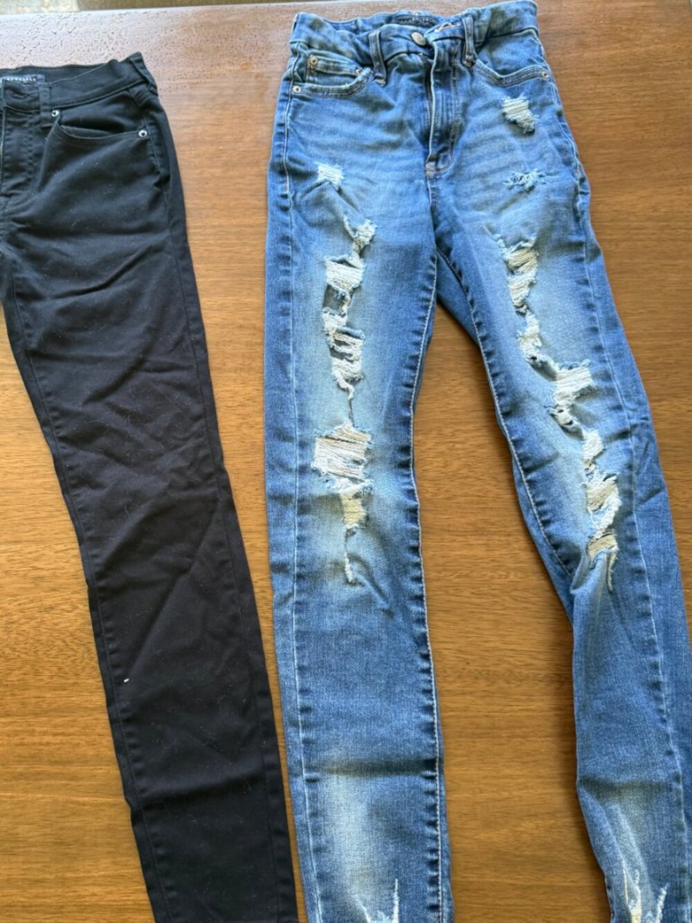 Aeropostale Jeggings Bundle (2 Pairs) Size 0 & 00 - Black & Destroyed